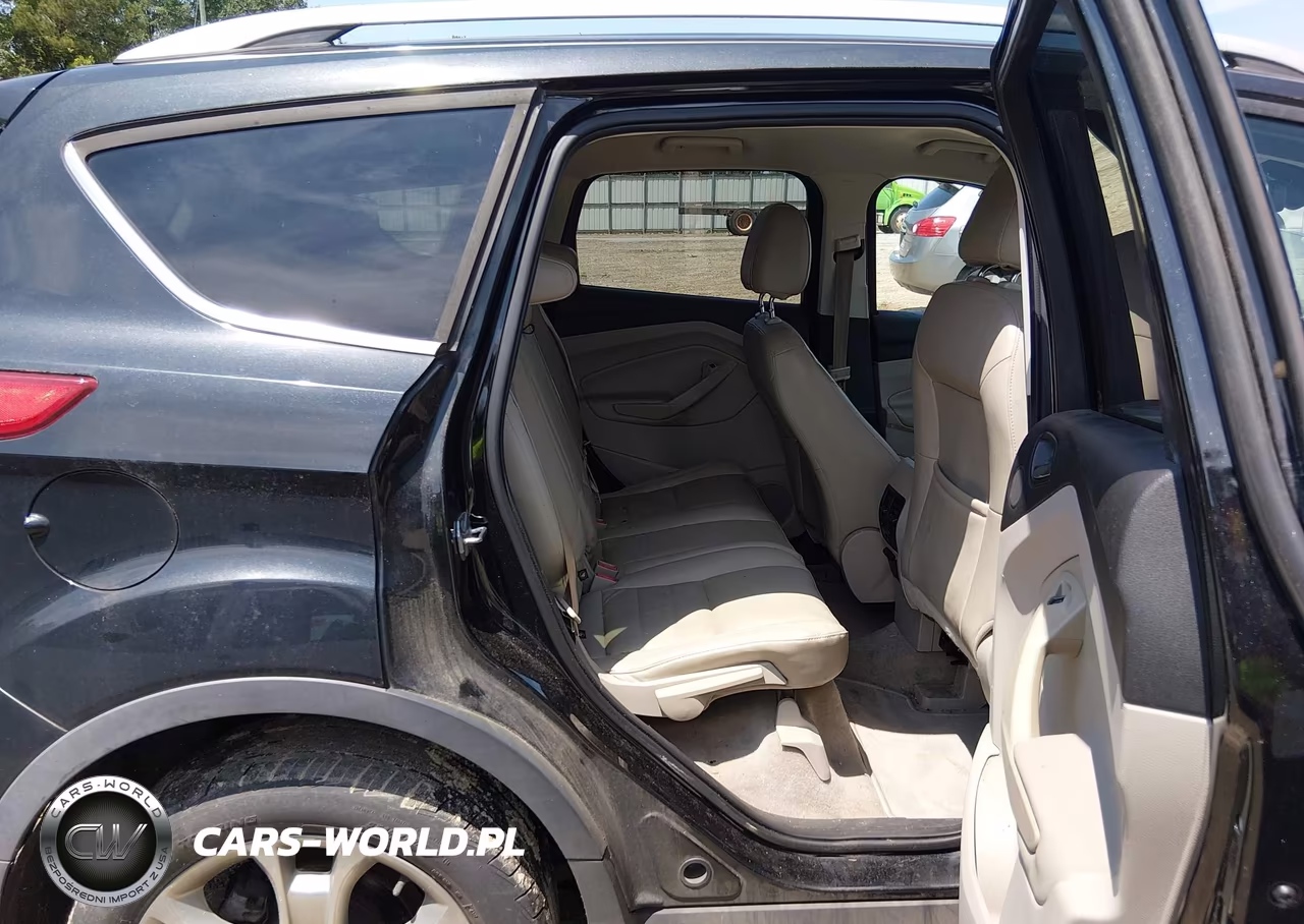 2015 Ford Escape Titanium VIN:1FMCU0J93FUA68661 - 8
