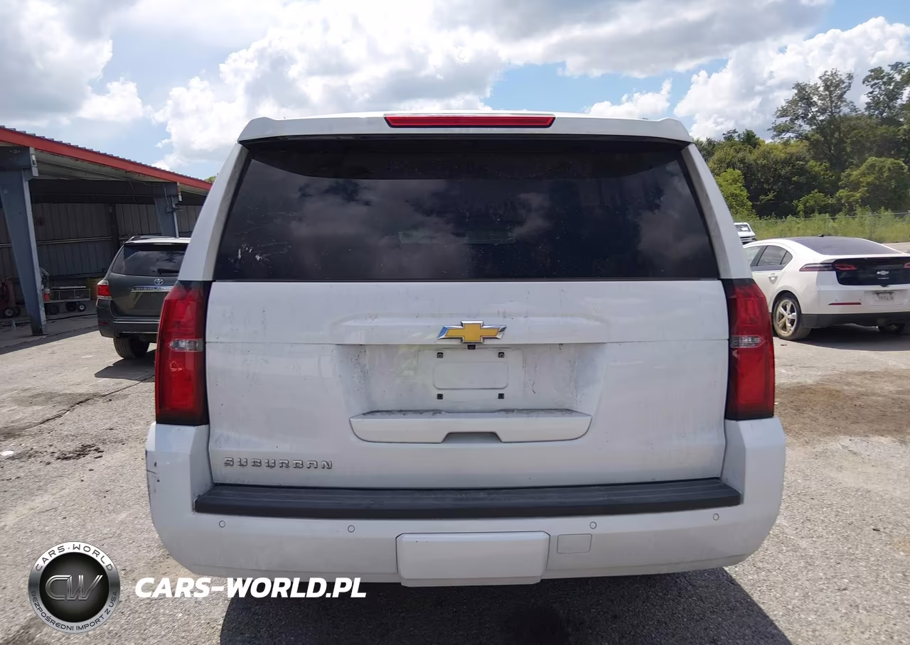 2019 Chevrolet Suburban Lt VIN:1GNSCHKC2KR132950 - 17