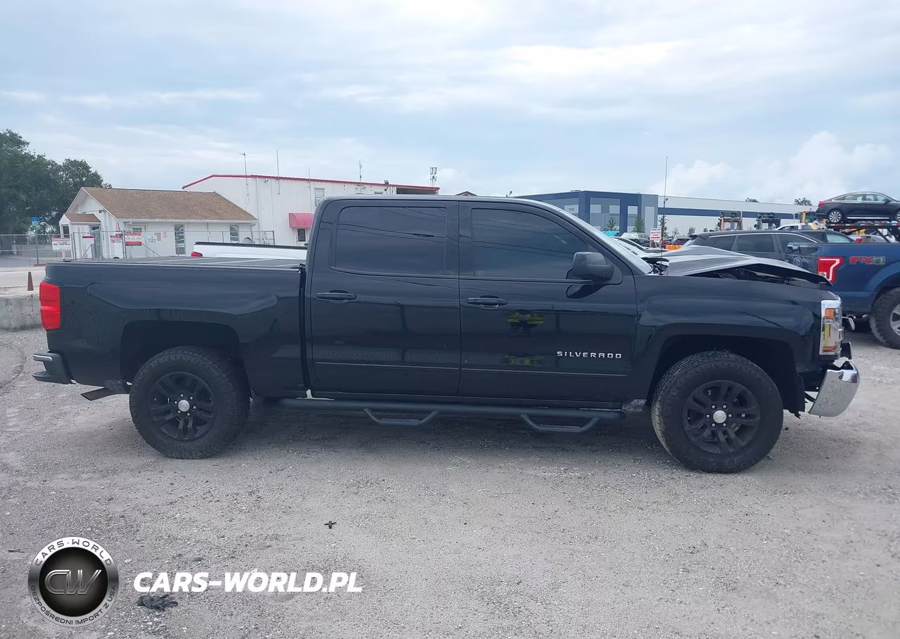 2018 Chevrolet Silverado 1500 1Lt VIN:3GCPCREC8JG294287 - 14