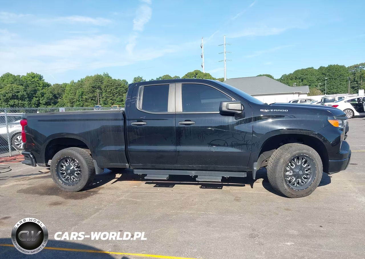 2023 Chevrolet Silverado 1500 2Wd Standard Bed Custom VIN:1GCRABEK4PZ285057 - 13