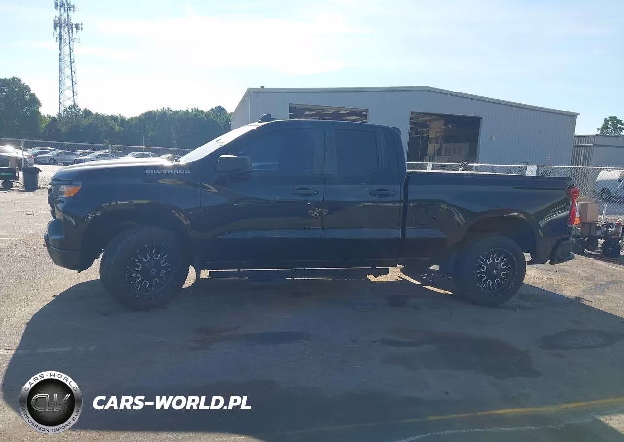 2023 Chevrolet Silverado 1500 2Wd Standard Bed Custom VIN:1GCRABEK4PZ285057 - 14