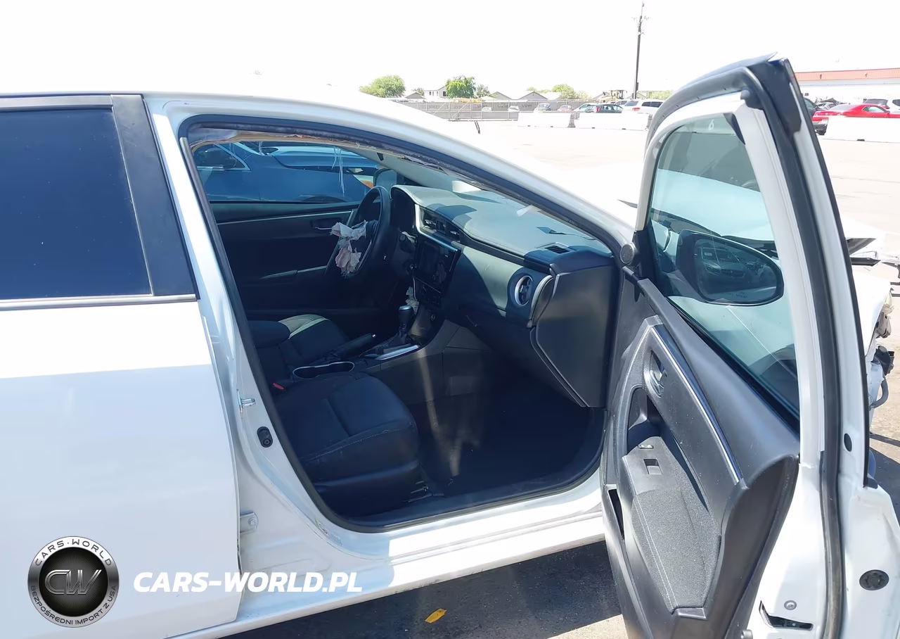 2017 Toyota Corolla Le VIN:5YFBURHE9HP714065 - 5
