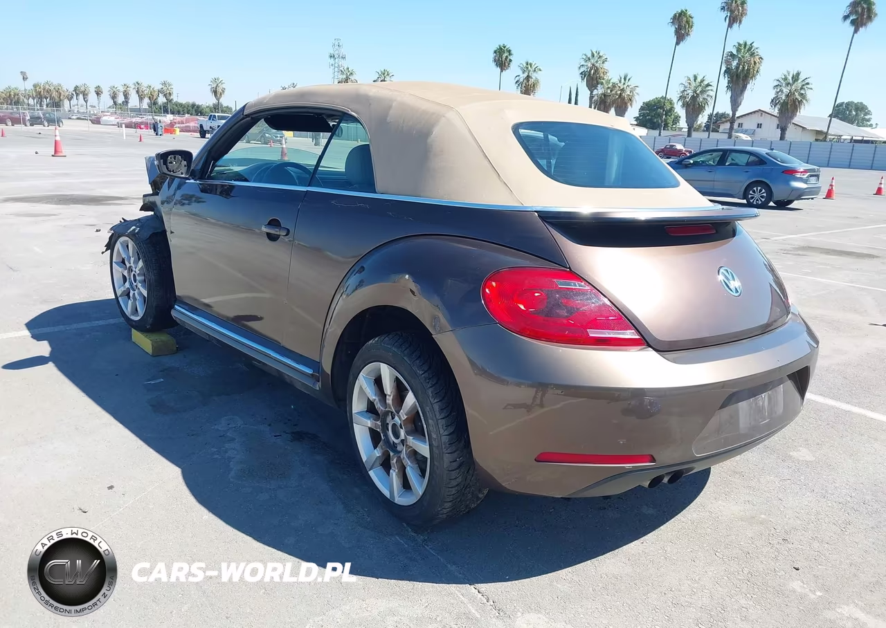2015 Volkswagen Beetle 1.8T VIN:3VW517AT1FM807649 - 3