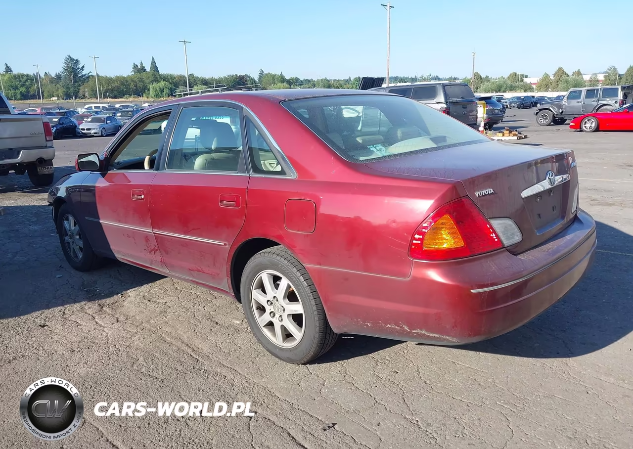 2001 Toyota Avalon Xls VIN:4T1BF28B31U153745 - 3