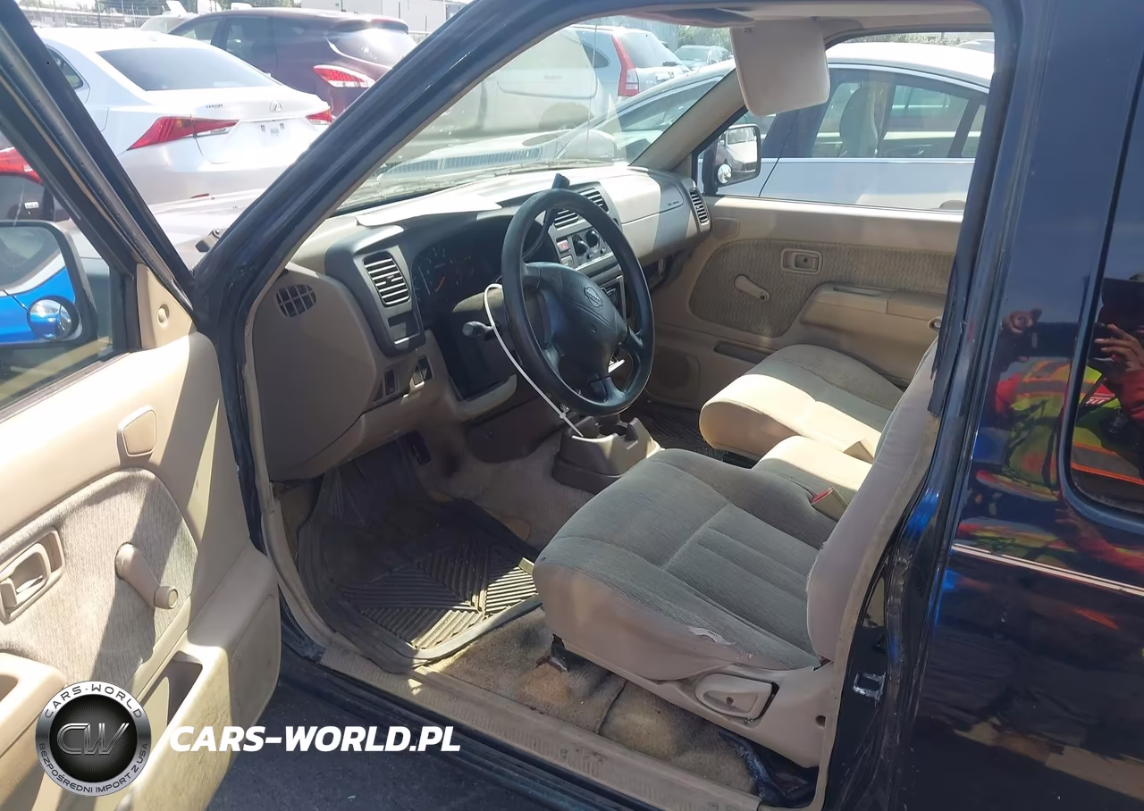 2000 Nissan Frontier Xe VIN:1N6DD26SXYC403078 - 5