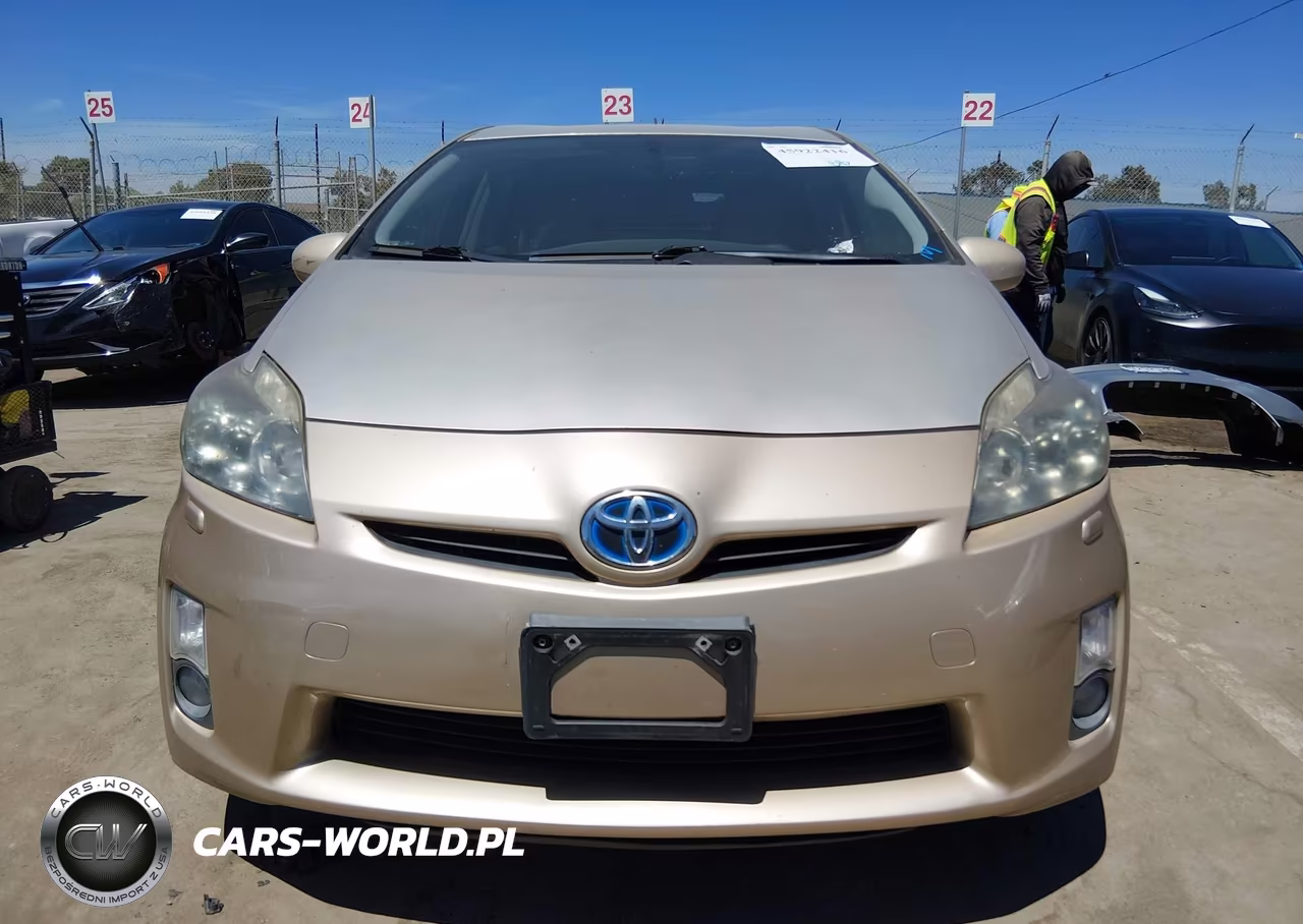 2011 Toyota Prius Five VIN:JTDKN3DU6B0256543 - 12