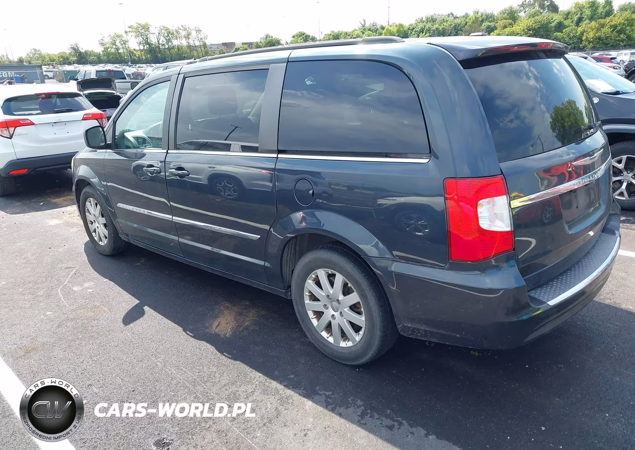 2014 Chrysler Town & Country Touring VIN:2C4RC1BG0ER178003 - 3
