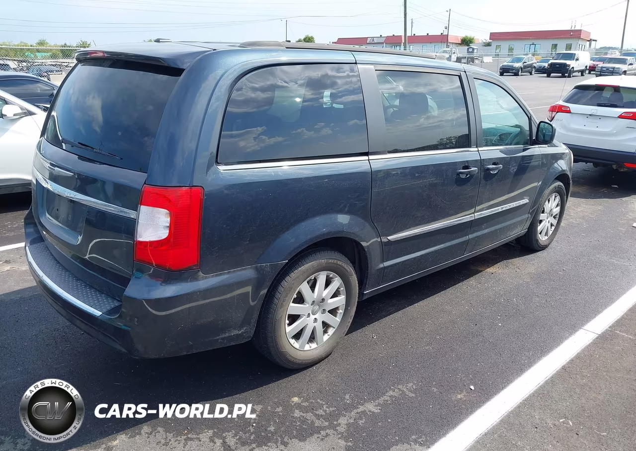 2014 Chrysler Town & Country Touring VIN:2C4RC1BG0ER178003 - 4