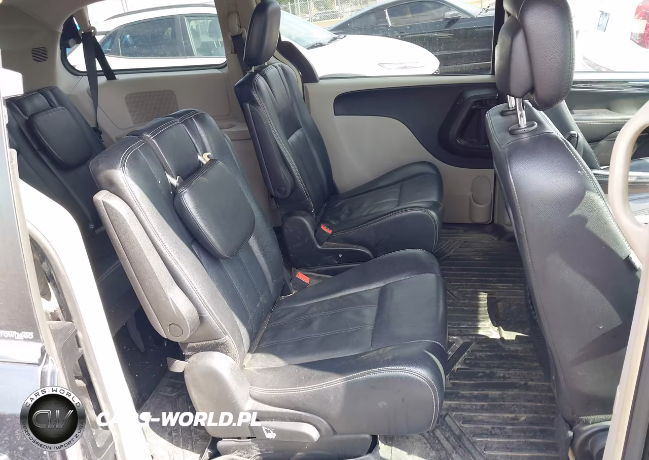 2014 Chrysler Town & Country Touring VIN:2C4RC1BG0ER178003 - 8