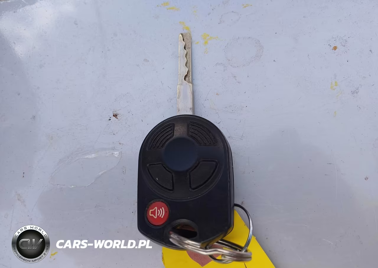 2018 Ford Escape S VIN:1FMCU0F79JUB70031 - 11