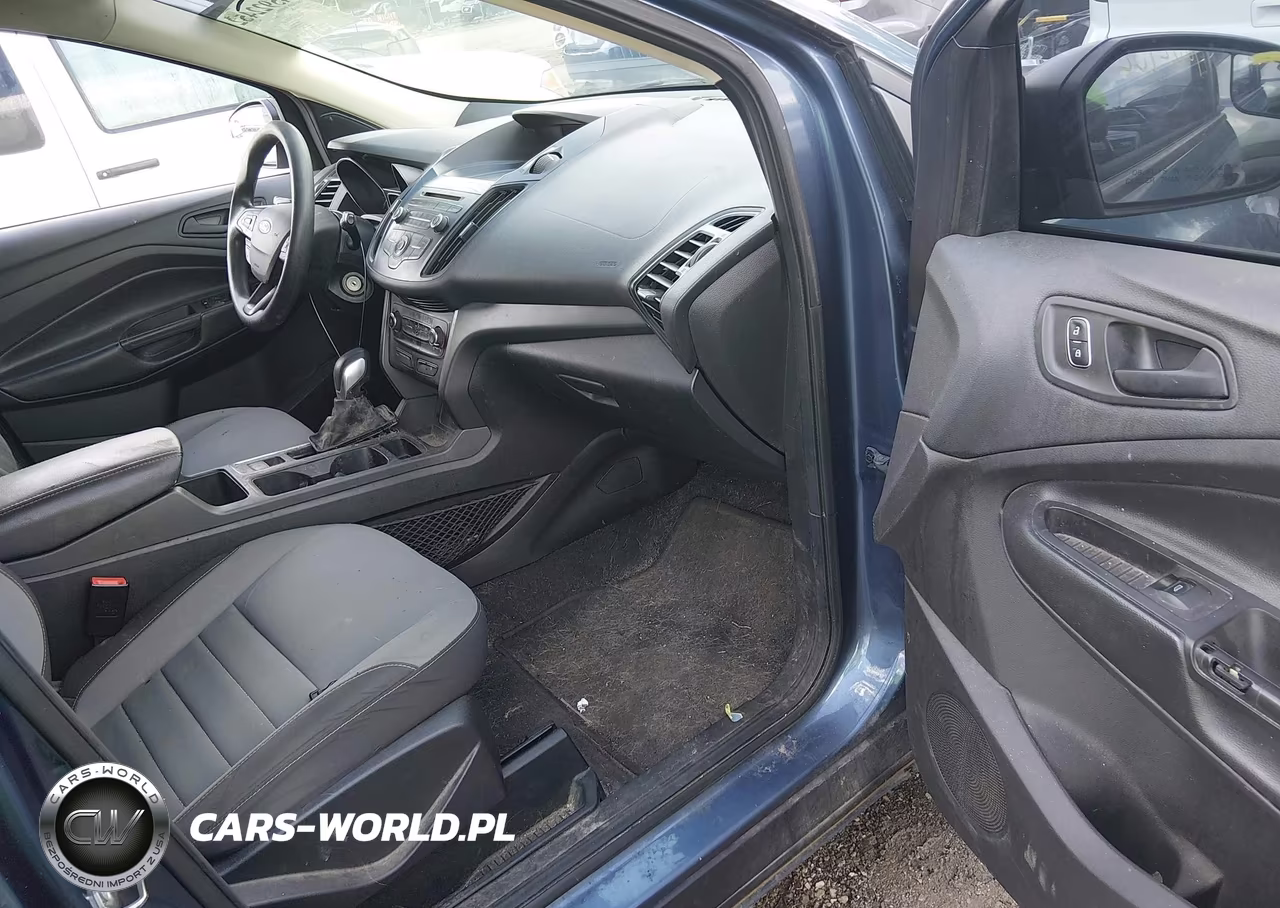 2018 Ford Escape S VIN:1FMCU0F79JUB70031 - 5