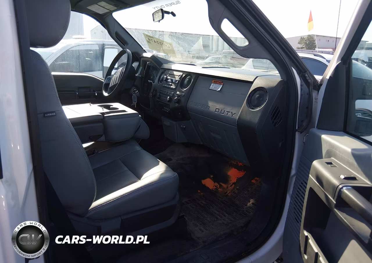 2012 Ford F-350 Chassis Xl VIN:1FDRF3H63CEC57964 - 5