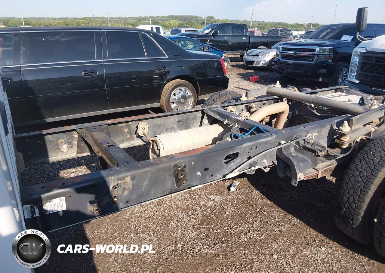 2012 Ford F-350 Chassis Xl VIN:1FDRF3H63CEC57964 - 6