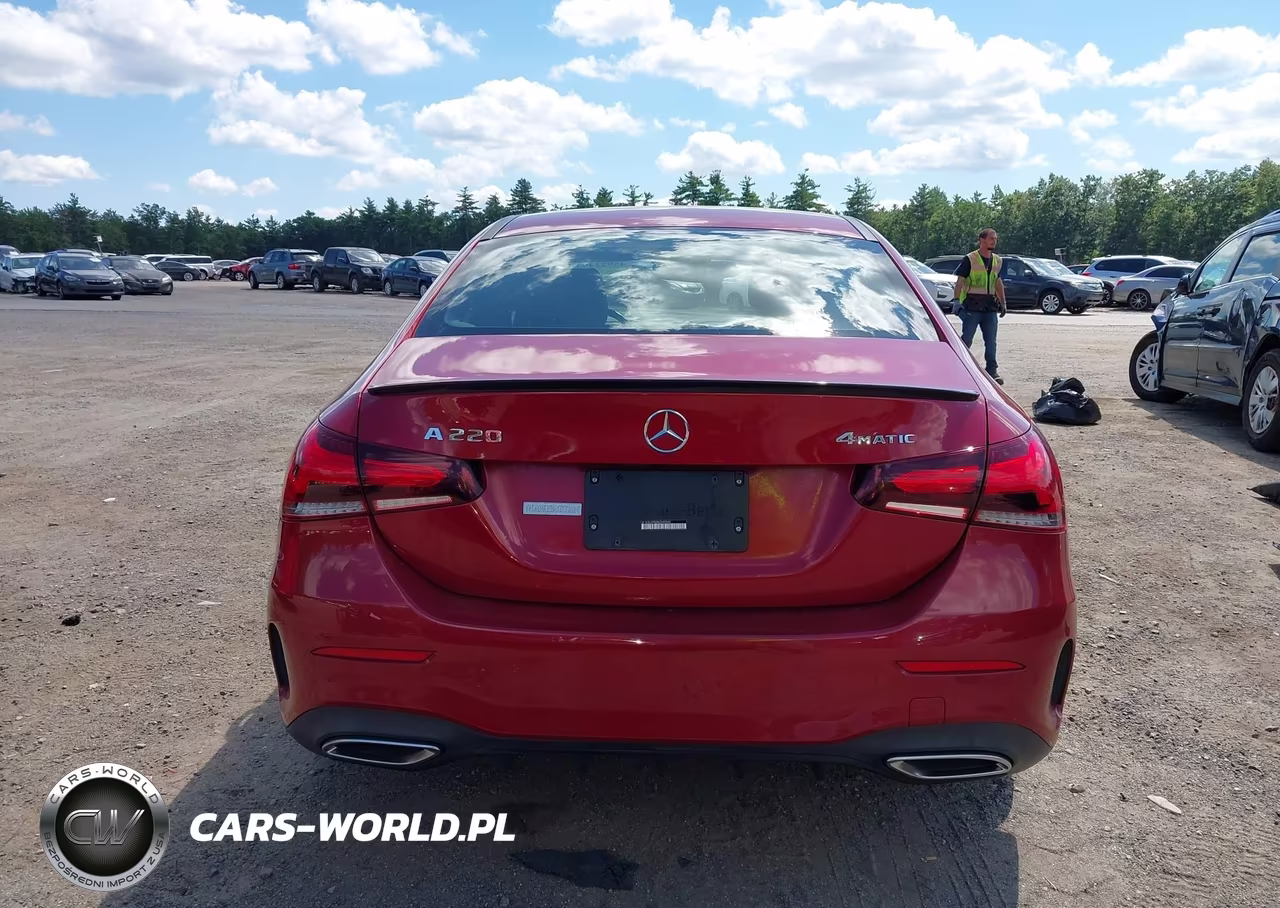 2022 Mercedes-Benz A 220 4Matic VIN:W1K3G4FB3NJ340940 - 16