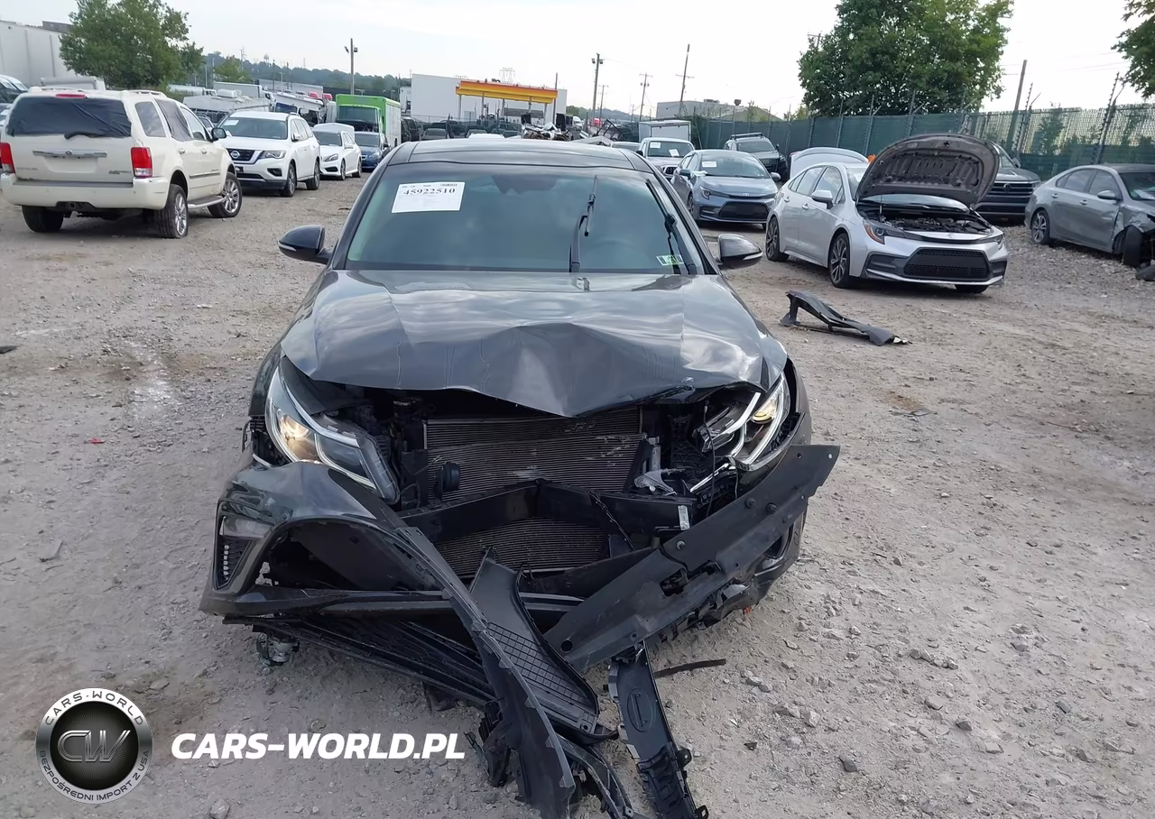 2020 Kia Optima S VIN:5XXGT4L36LG420092 - 13