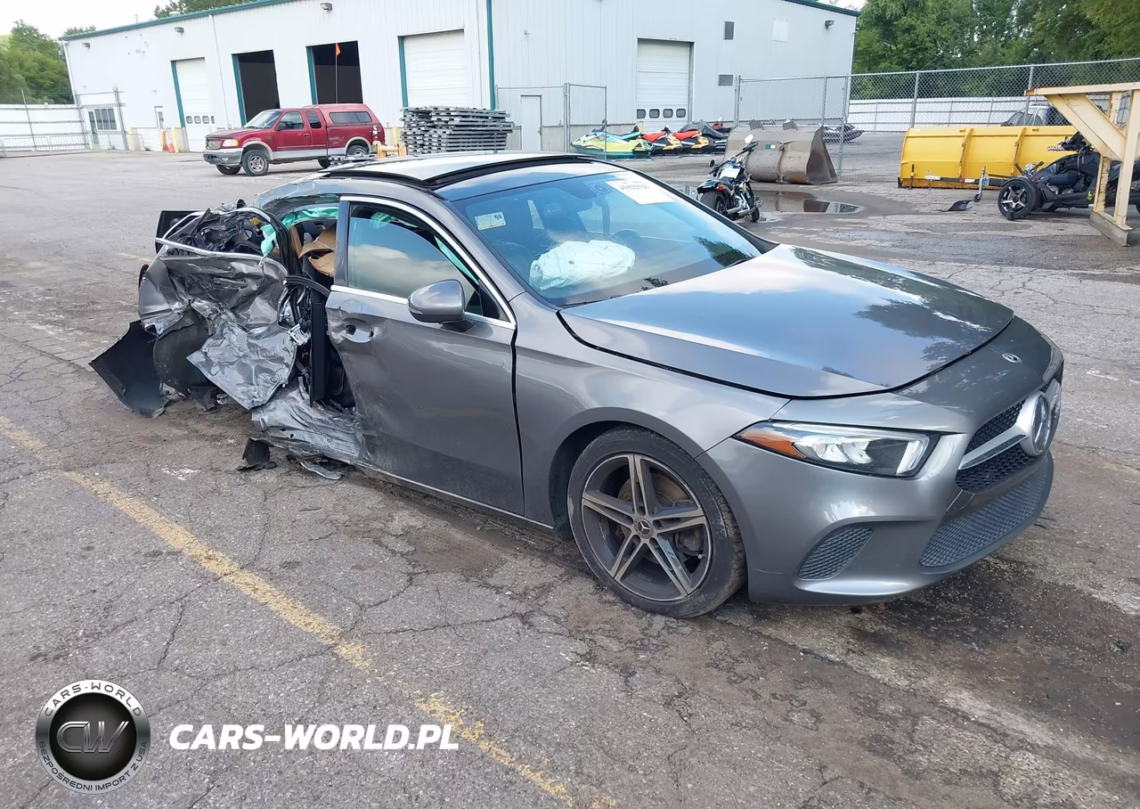 2021 Mercedes-Benz A 220 4Matic
