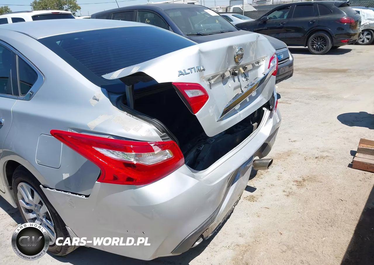 2017 Nissan Altima 2.5 S VIN:1N4AL3AP1HN344353 - 6
