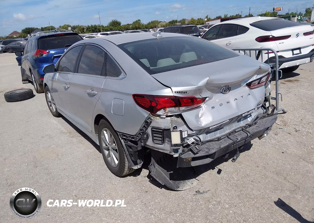 2018 Hyundai Sonata Eco VIN:5NPE24AA0JH710678 - 3