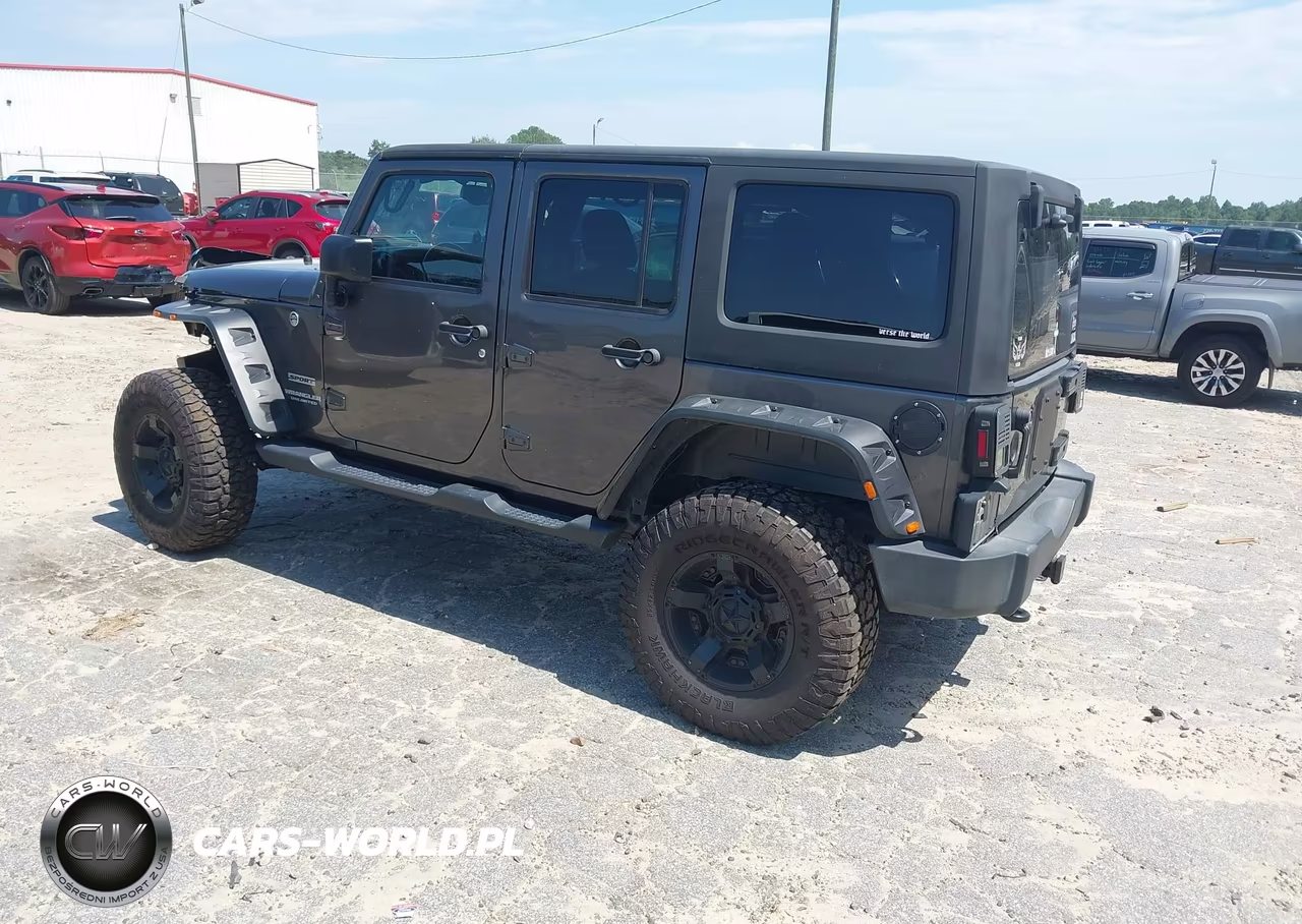 2017 Jeep Wrangler Unlimited Sport 4X4 VIN:1C4HJWDG7HL580318 - 3