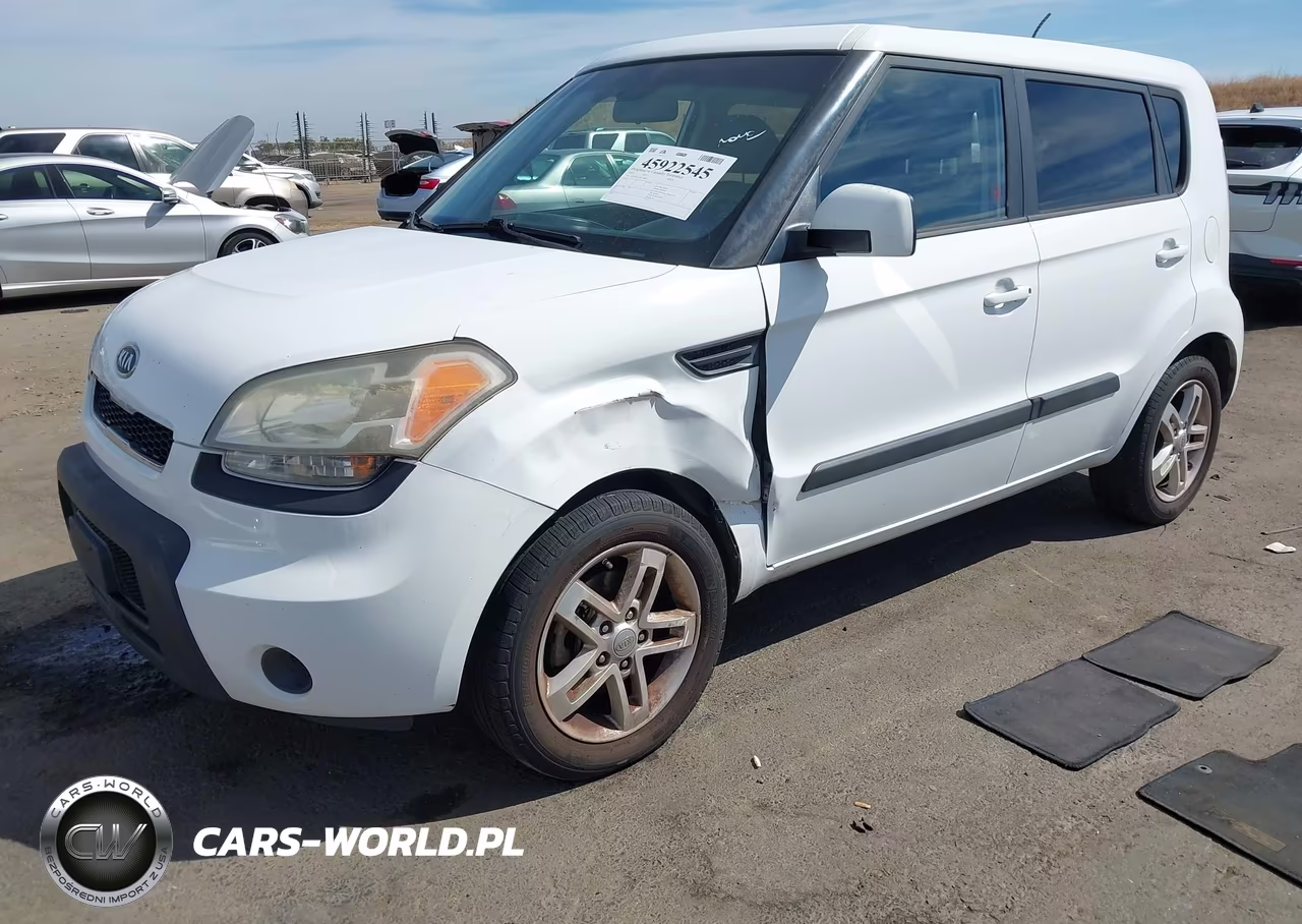 2011 Kia Soul + VIN:KNDJT2A20B7708671 - 2