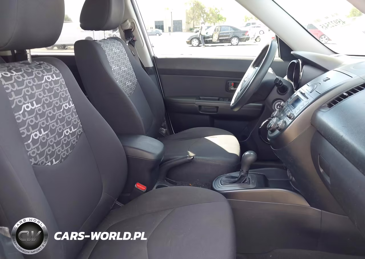 2011 Kia Soul + VIN:KNDJT2A20B7708671 - 5