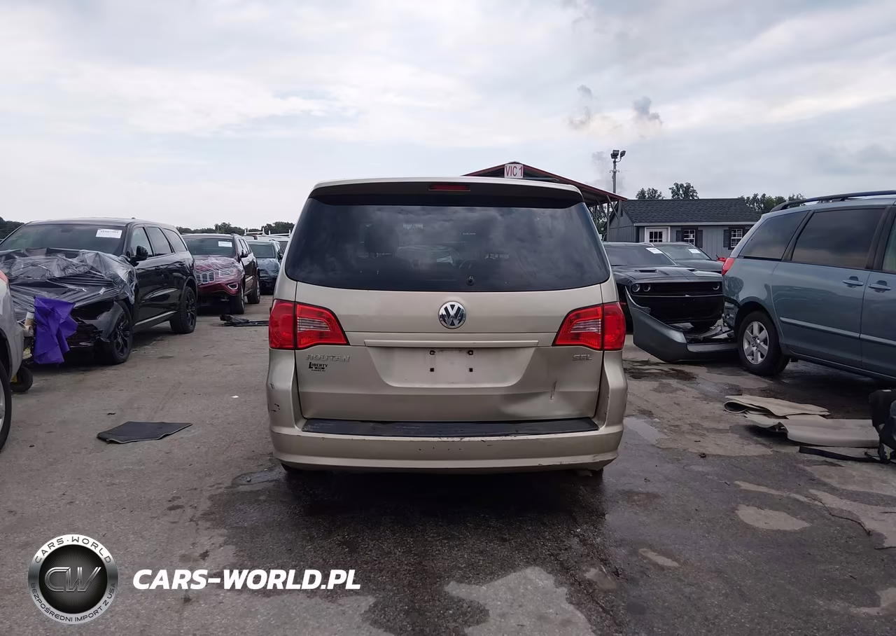 2009 Volkswagen Routan Sel VIN:2V8HW54X79R579744 - 16