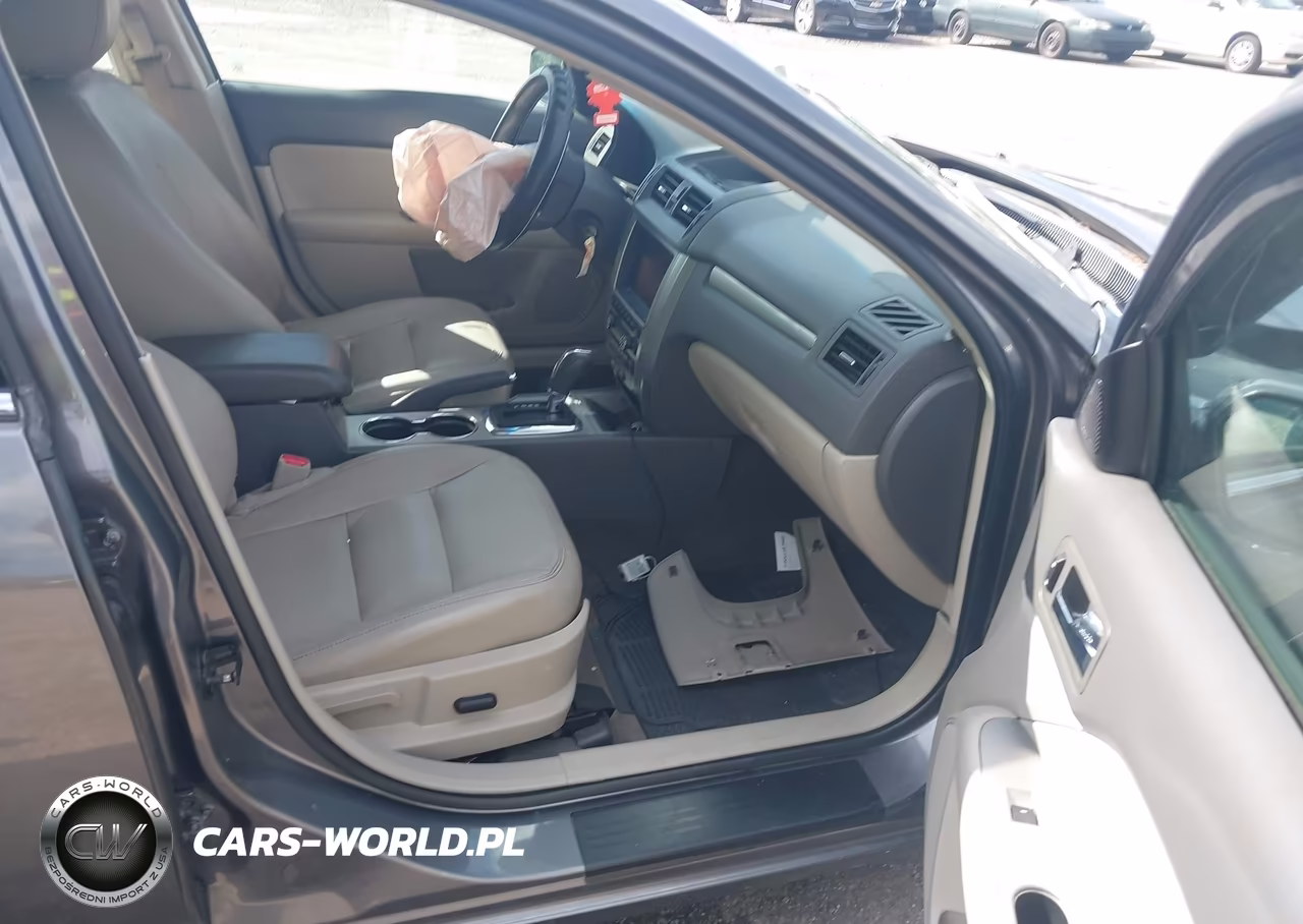 2010 Ford Fusion Hybrid VIN:3FADP0L39AR179262 - 5