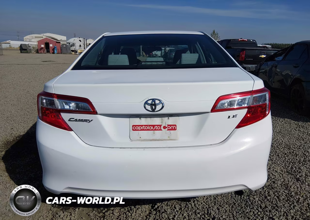 2012 Toyota Camry Le VIN:4T1BF1FK7CU509579 - 17