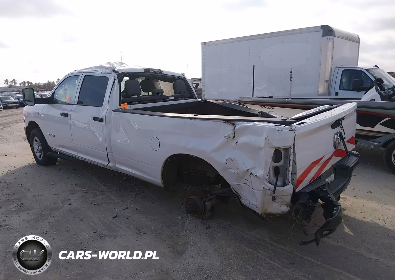 2022 Ram 3500 Tradesman 4X2 8' Box VIN:3C63R2GJ9NG333501 - 3