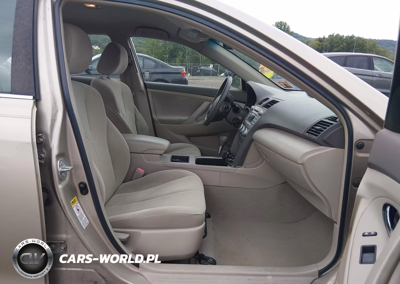 2008 Toyota Camry Le VIN:4T1BE46KX8U787629 - 5