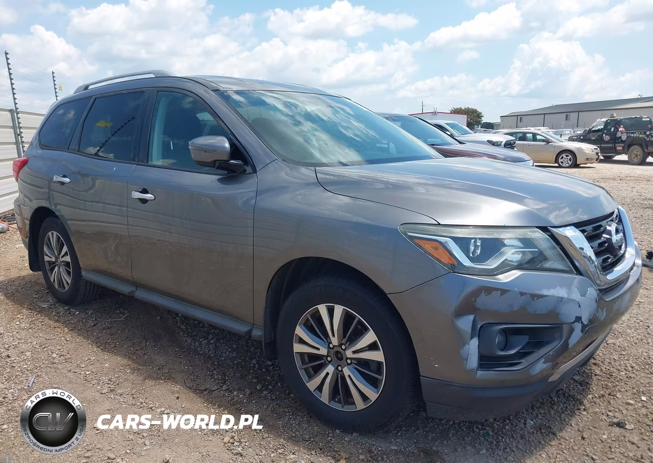 2017 Nissan Pathfinder Sv – zdjęcie 1 z 16
