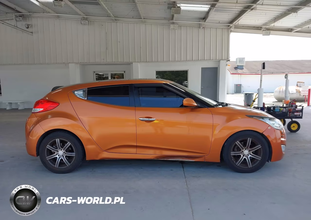 2012 Hyundai Veloster Base W-Black VIN:KMHTC6AD3CU074787 - 13