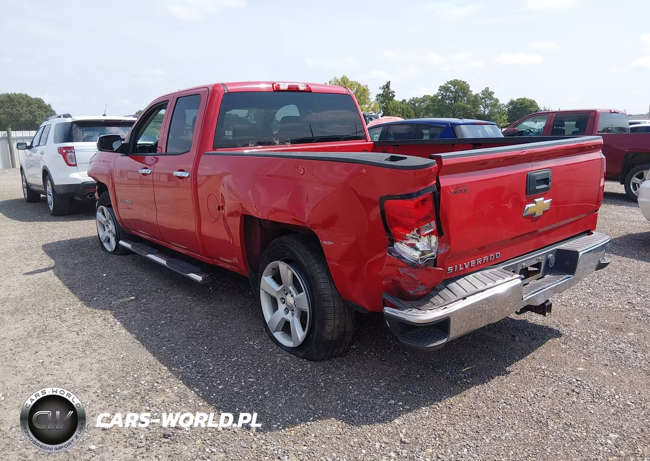 2015 Chevrolet Silverado 1500 Ls VIN:1GCRCPEH8FZ323688 - 3