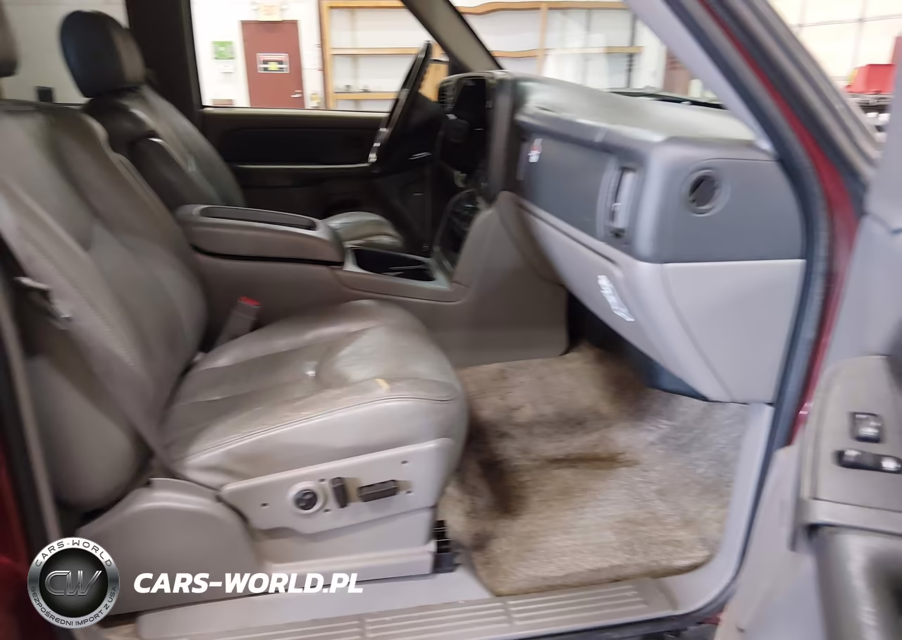2003 Chevrolet Tahoe Z71 VIN:1GNEK13TX3R204615 - 5
