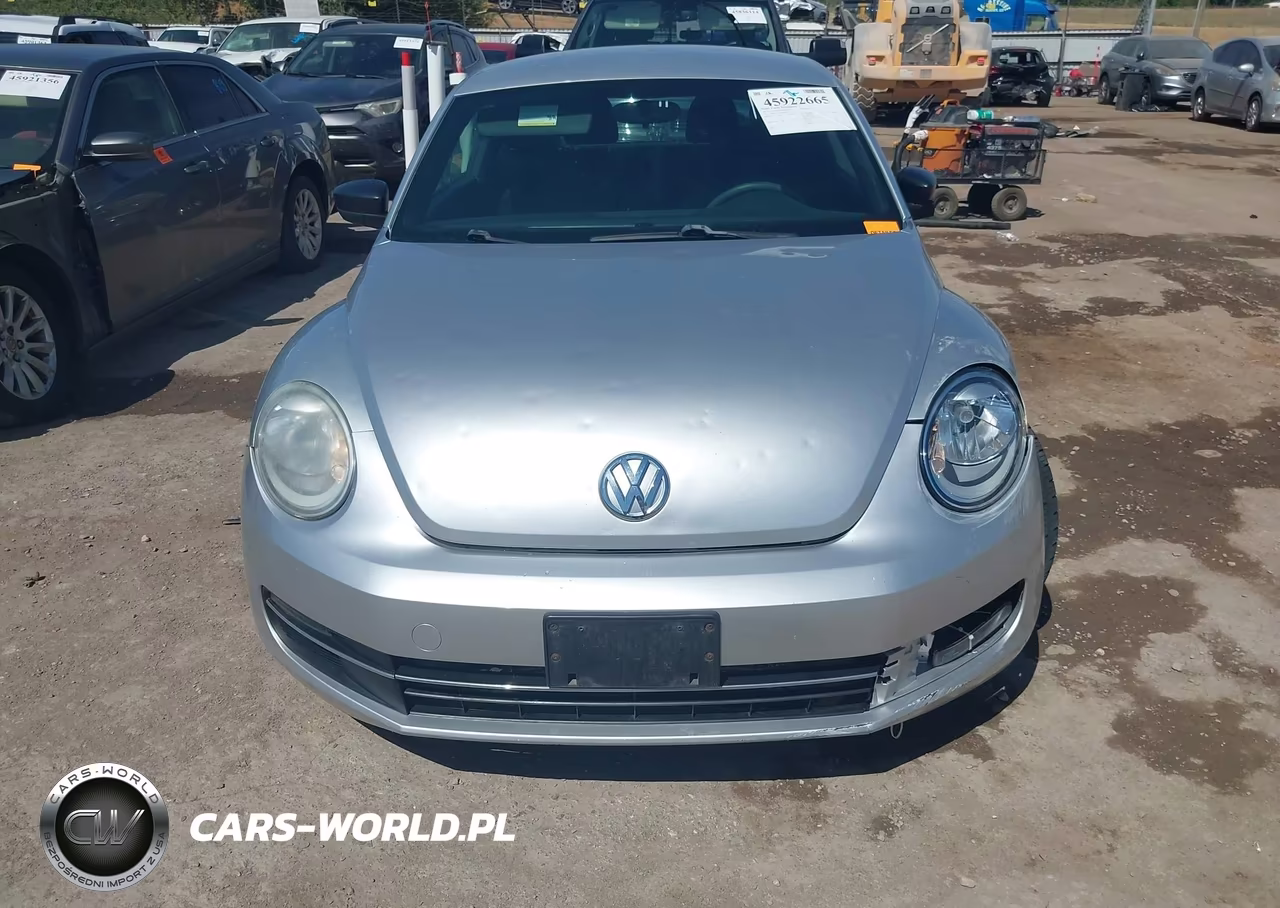 2013 Volkswagen Beetle 2.5L Entry VIN:3VWFP7AT3DM631512 - 12