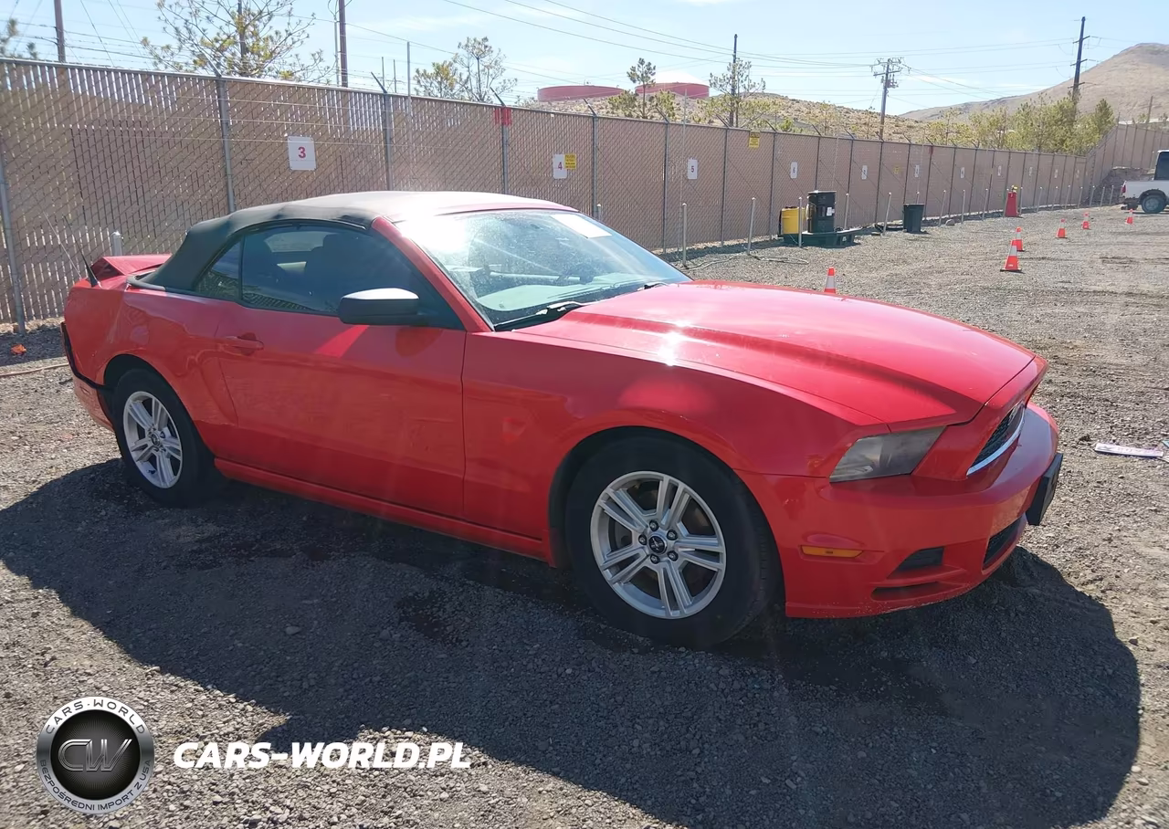 2014 Ford Mustang V6