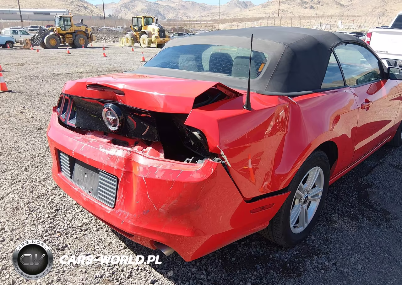 2014 Ford Mustang V6 VIN:1ZVBP8EM1E5272241 - 6