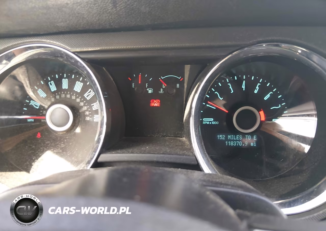 2014 Ford Mustang V6 VIN:1ZVBP8EM1E5272241 - 7