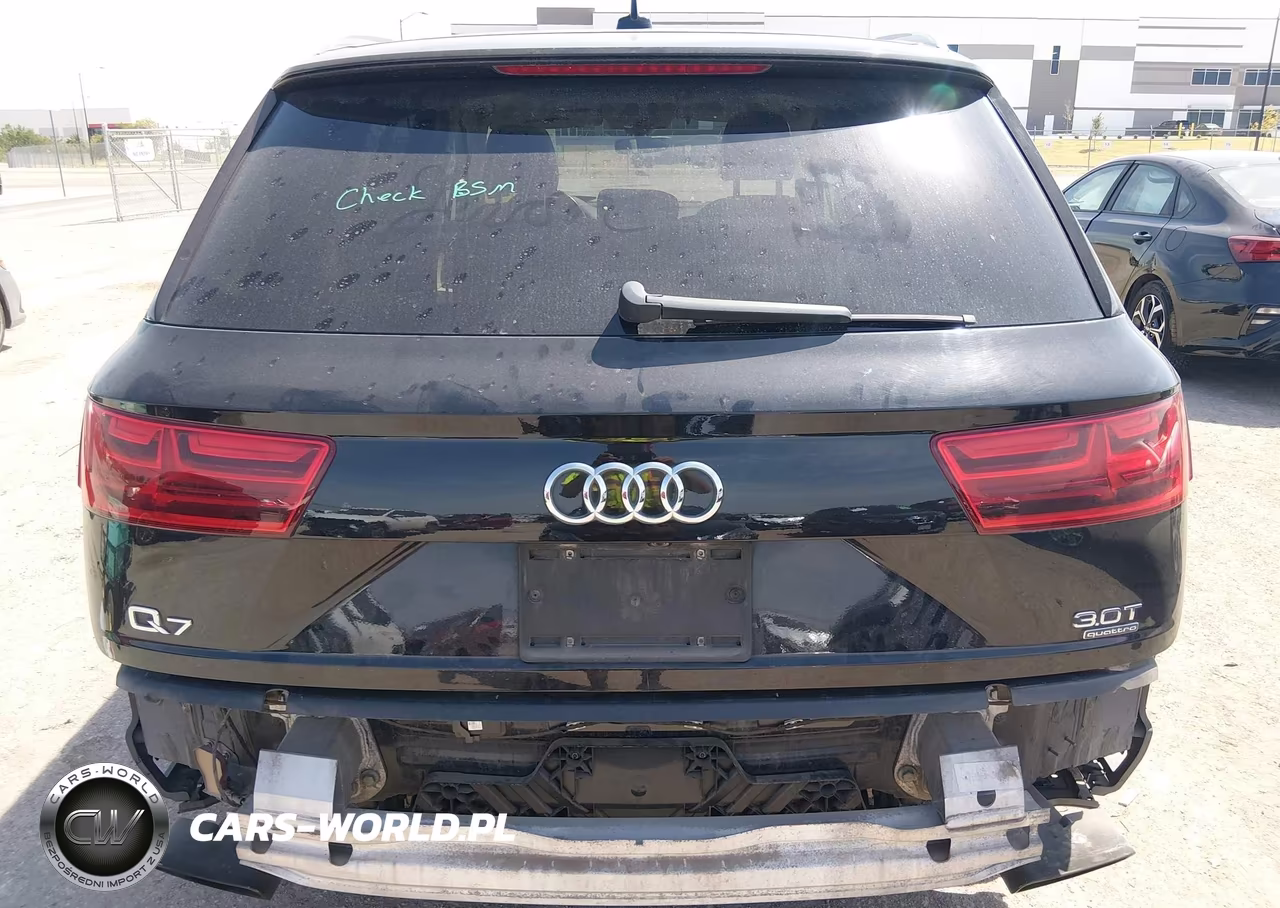 2017 Audi Q7 3.0T Premium VIN:WA1LAAF78HD015493 - 6