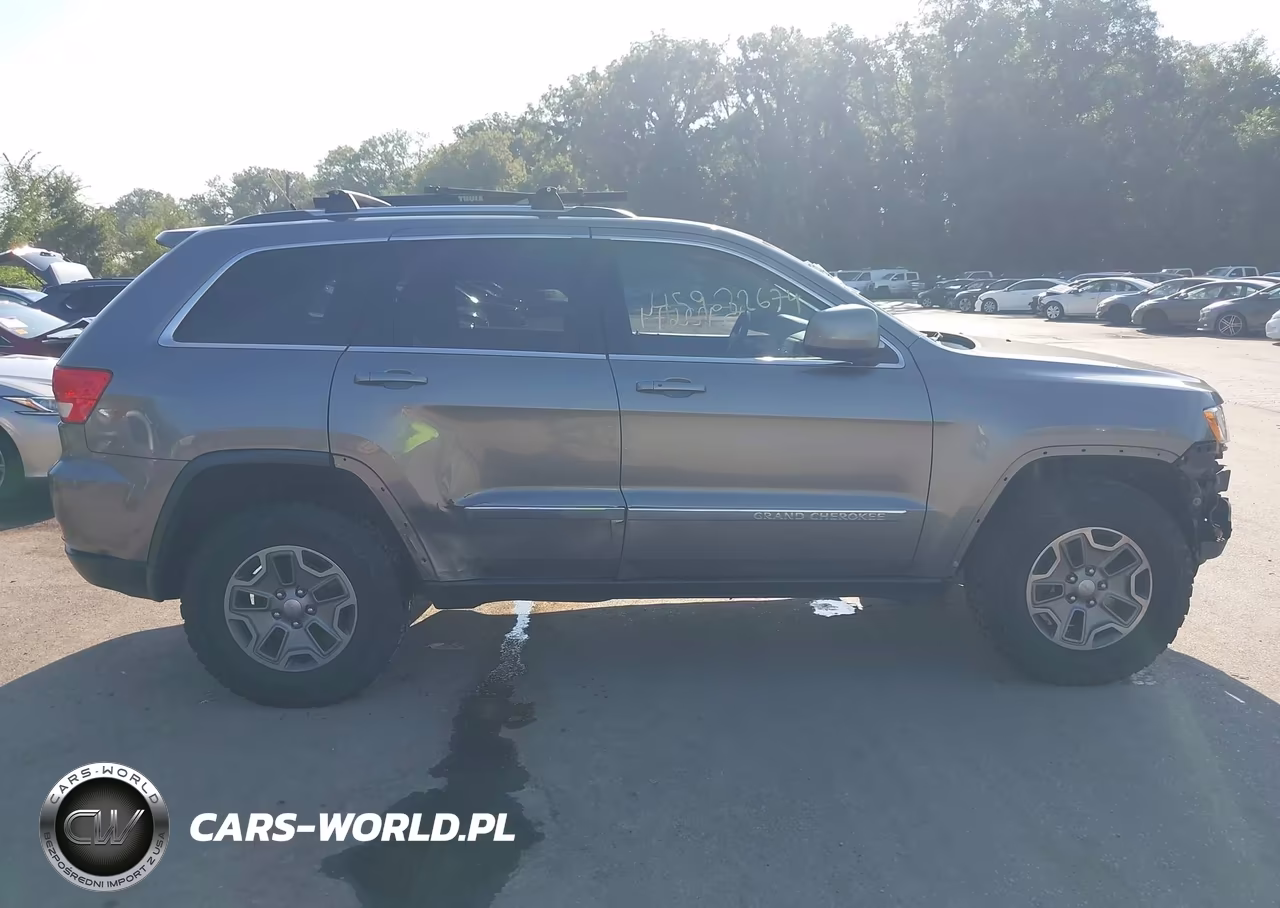 2012 Jeep Grand Cherokee Laredo VIN:1C4RJFAG7CC209337 - 14