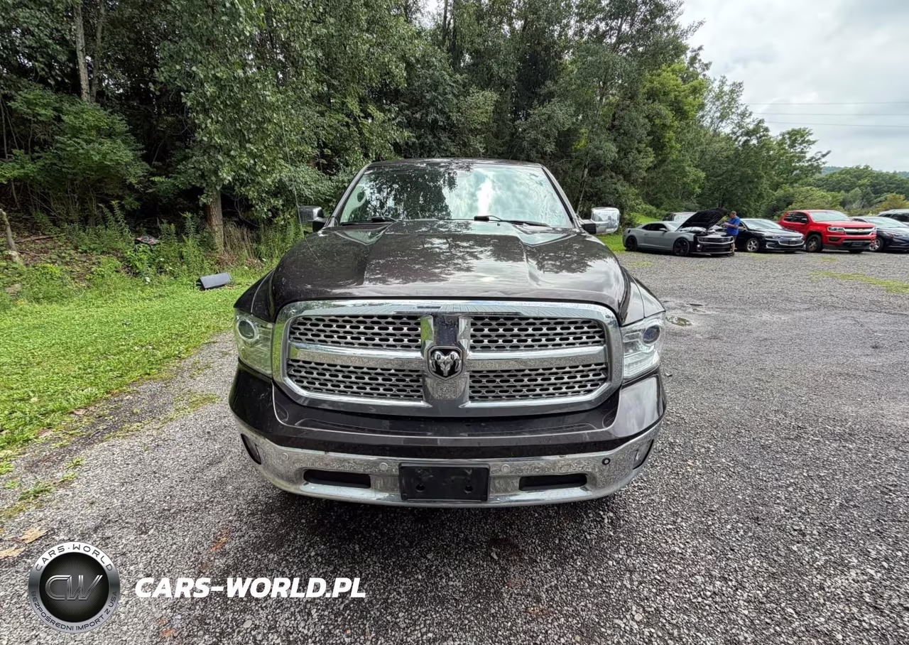 2016 Ram 1500 Laramie VIN:1C6RR7NG3GS338560 - 6