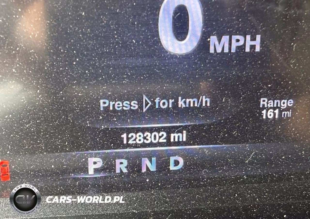 2016 Ram 1500 Laramie VIN:1C6RR7NG3GS338560 - 7