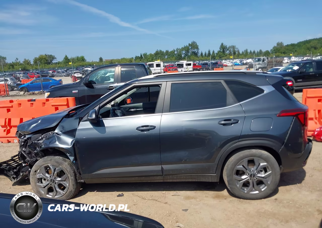 2024 Kia Seltos S VIN:KNDEUCAA8R7499394 - 15