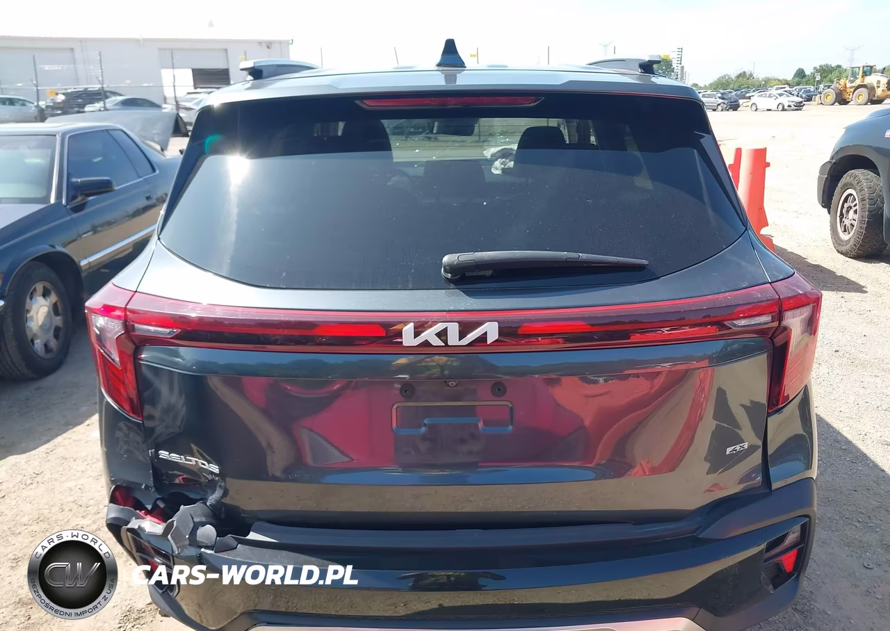 2024 Kia Seltos S VIN:KNDEUCAA8R7499394 - 17