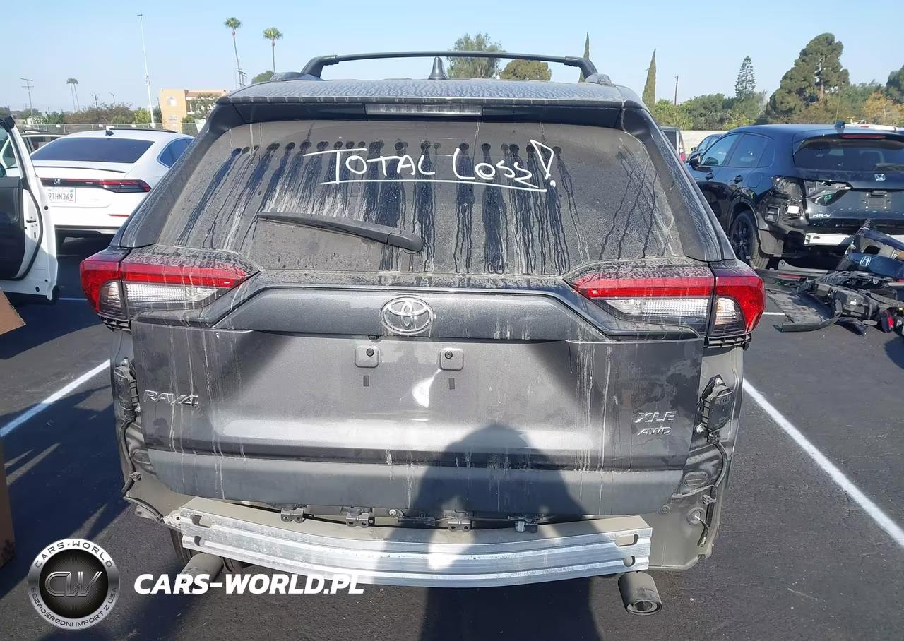 2023 Toyota Rav4 Xle VIN:2T3P1RFV3PW344916 - 17