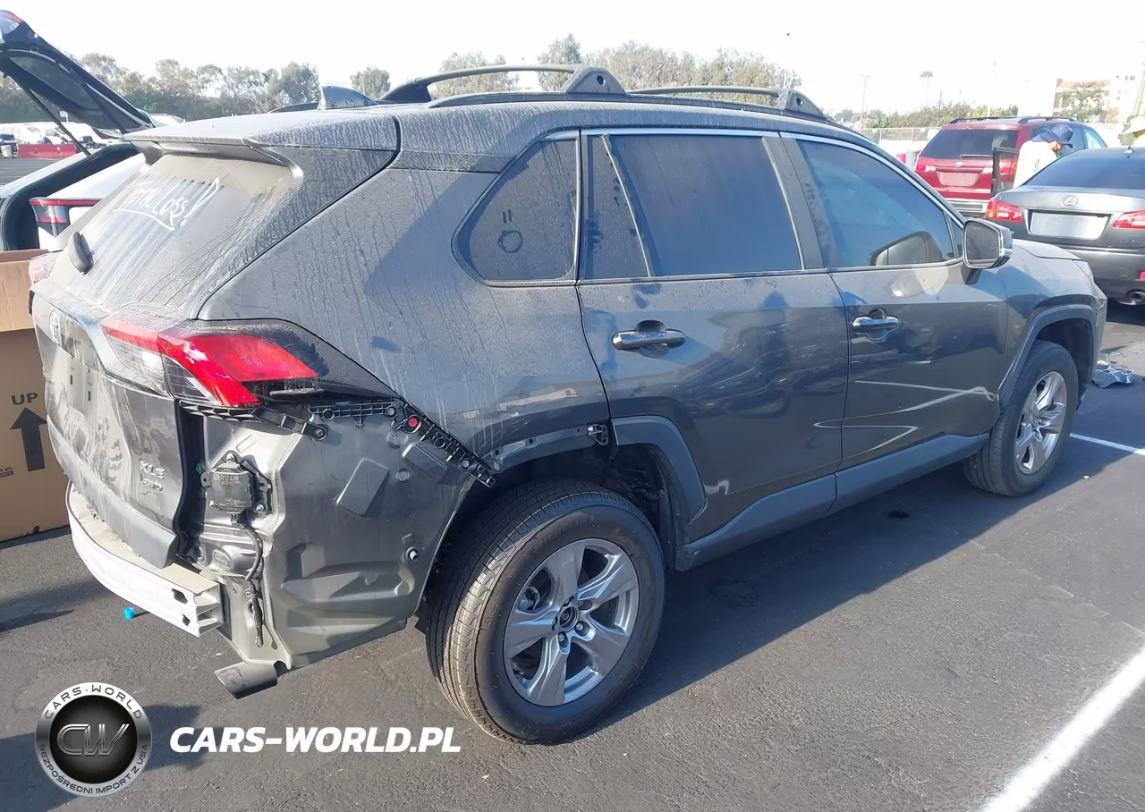 2023 Toyota Rav4 Xle VIN:2T3P1RFV3PW344916 - 4