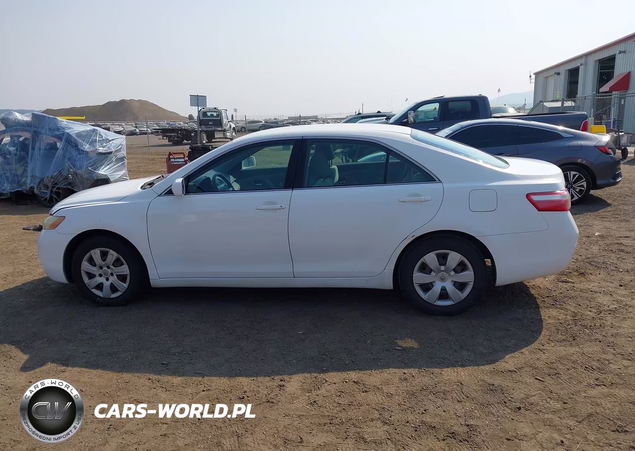 2007 Toyota Camry Le VIN:4T1BE46K07U662573 - 15