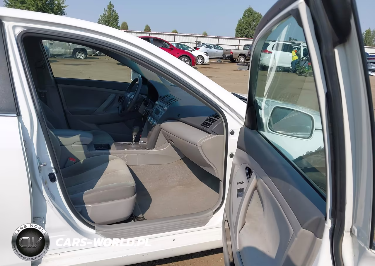 2007 Toyota Camry Le VIN:4T1BE46K07U662573 - 5