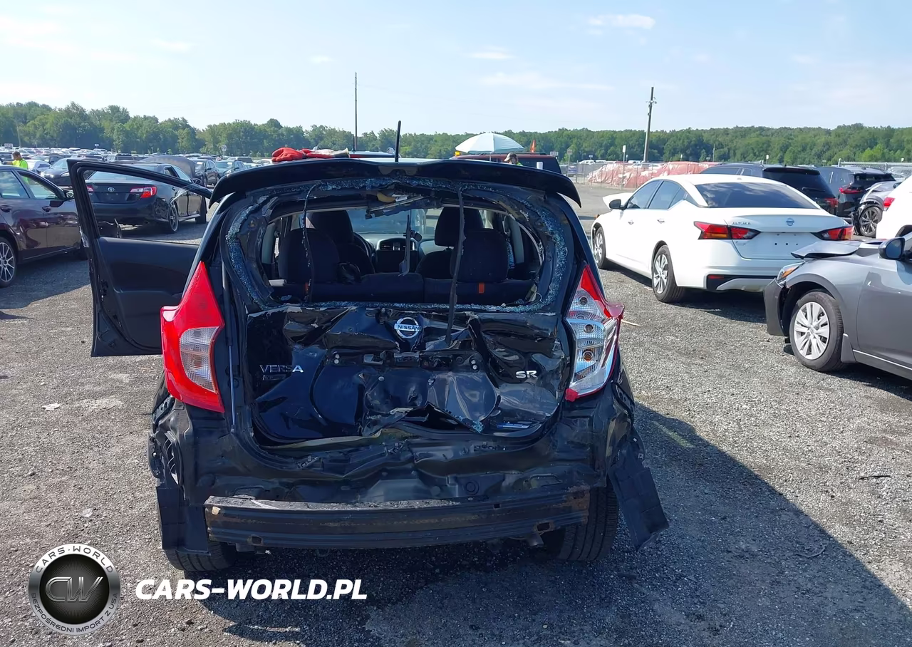 2015 Nissan Versa Note Sr VIN:3N1CE2CP2FL388835 - 15