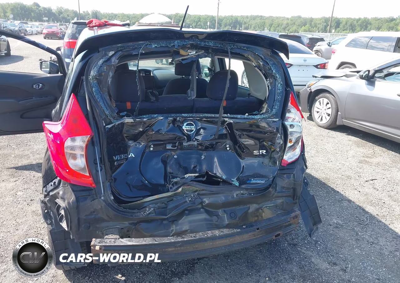 2015 Nissan Versa Note Sr VIN:3N1CE2CP2FL388835 - 6